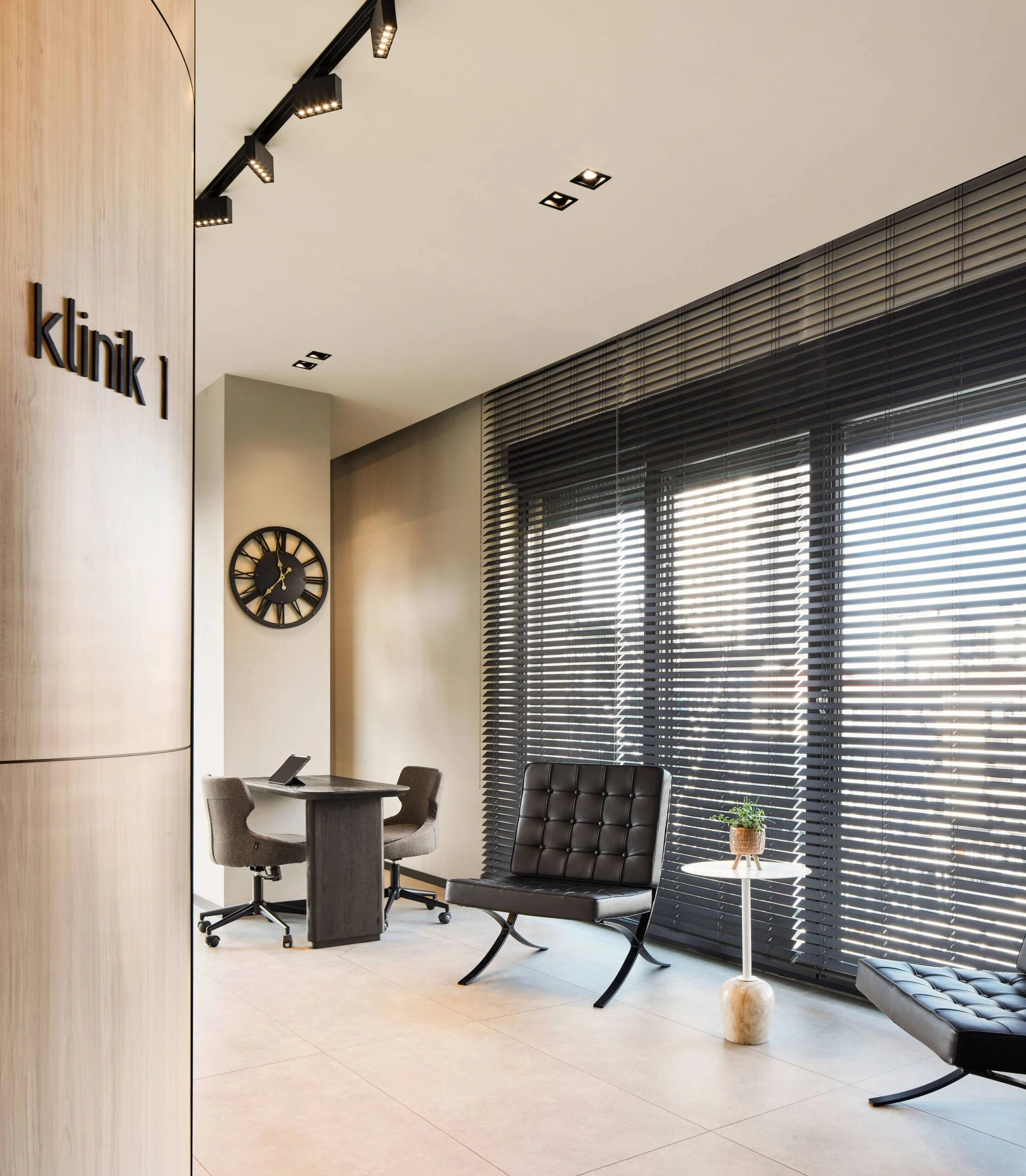 Kliniğin karşılama alanı